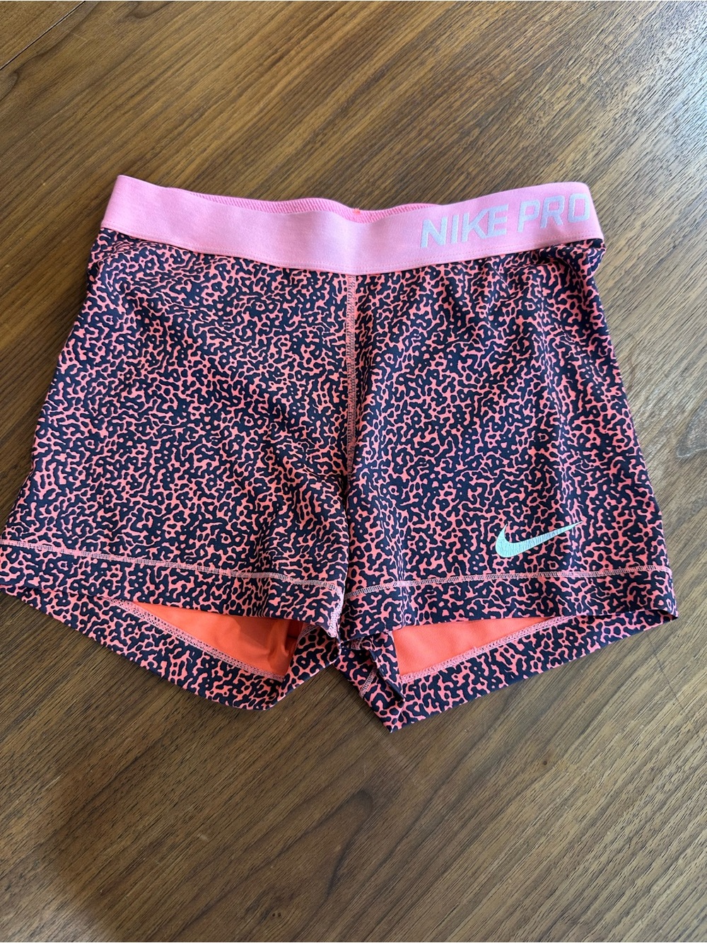 Nike Pro Shorts coral and navy blue